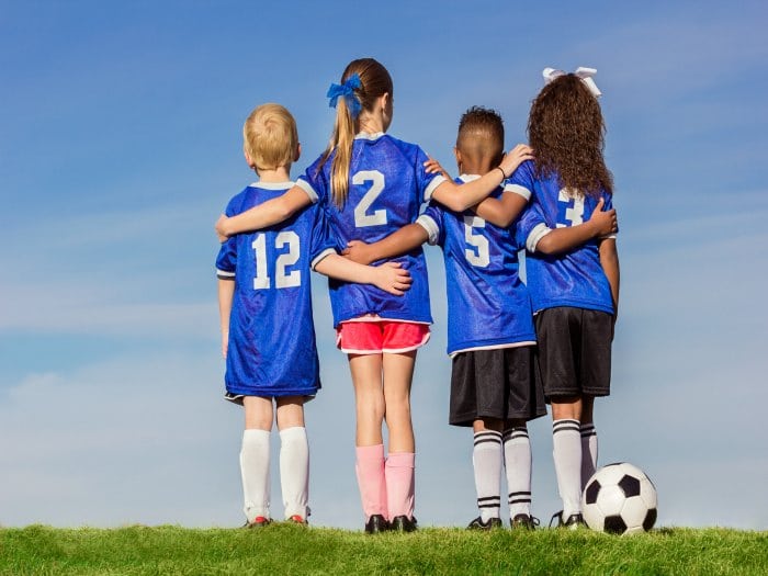 5 Razones por las que los niños deben practicar deportes – Neuro English