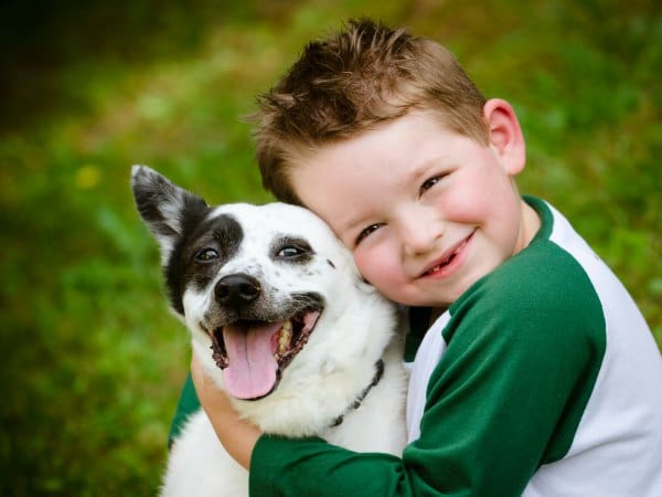 Crecer con un perro podría reducir el riesgo de sufrir asma