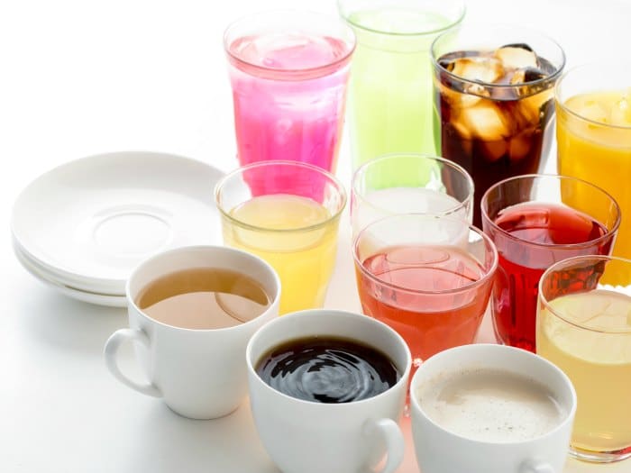 Tomar café y refrescos no aumenta el riesgo de cáncer de colon